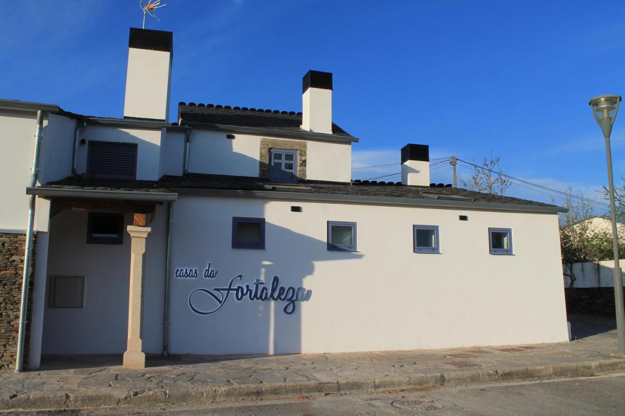 Casas Da Fortaleza Casa Do Garda Outeiro de Rei エクステリア 写真